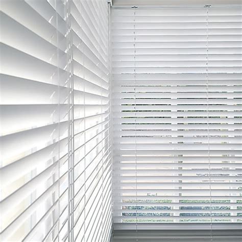 venetian blinds for windows+routes